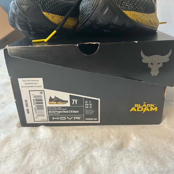 Under Armour Project Rock Shoes Anti Hero Black Yellow 7Y Womens 8.5 Black Adam - Picture 4 of 8